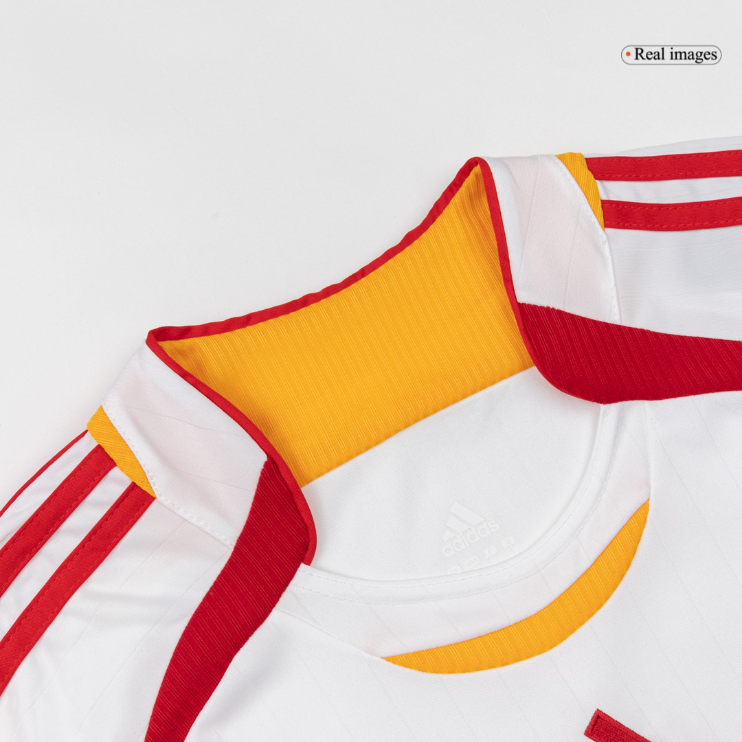 Retro 2006 Spain Away Soccer Jersey - Image 5