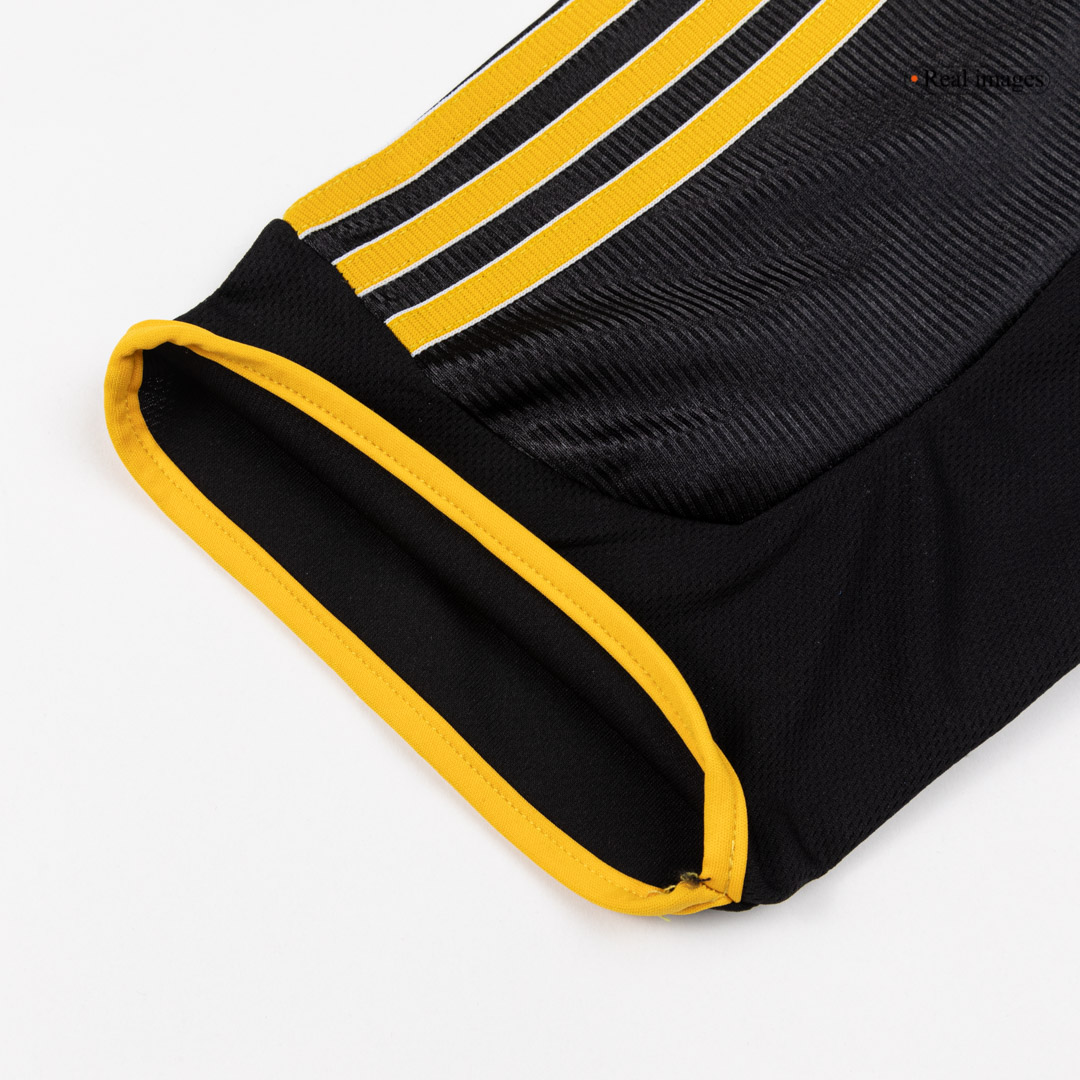 Retro 1999/01 Real Madrid Away Soccer Jersey - Image 9
