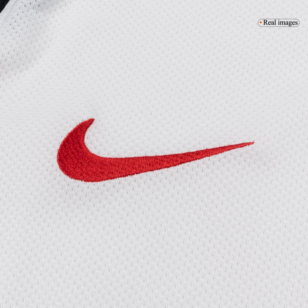 Retro 2010/11 Manchester United Away Soccer Jersey - Image 6