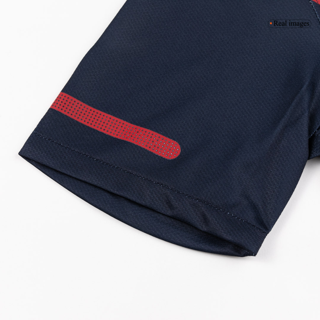 Retro 2010 USA Away Soccer Jersey - Image 7
