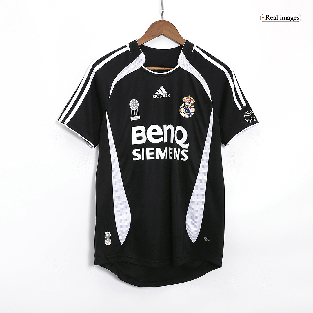 Retro SERGIO RAMOS #4 2006/07 Real Madrid Away Soccer Jersey - Image 2