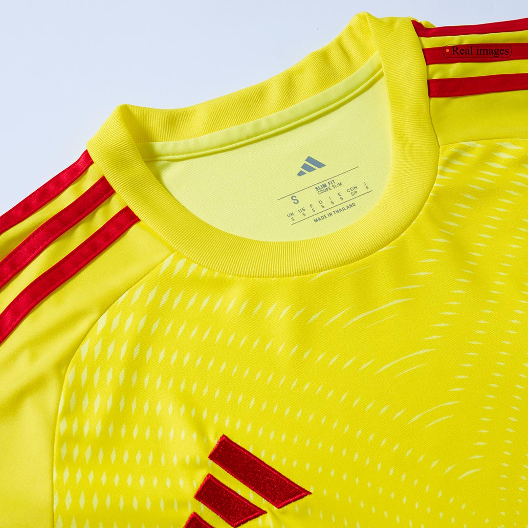 Arsenal Goalkeeper Soccer Jersey 2025/26 - Image 7
