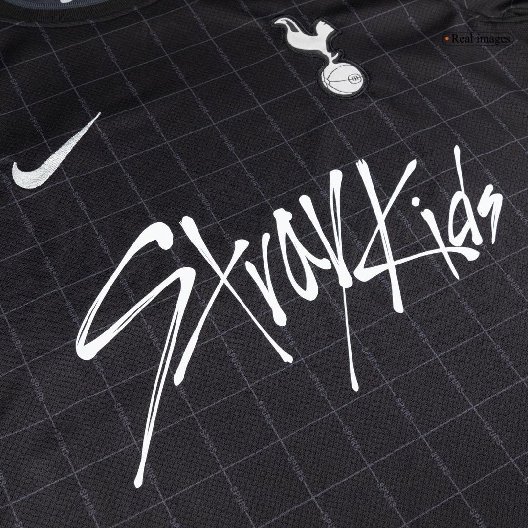Tottenham Hotspur Soccer Jersey 2025/26 - Image 8
