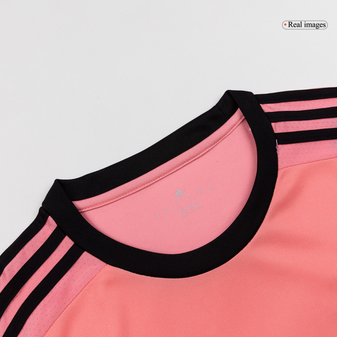 Retro 2015/16 Juventus Away Soccer Jersey - Image 3