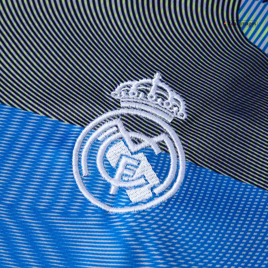Real Madrid Pre-Match Soccer Jersey 2025/26 - Image 8