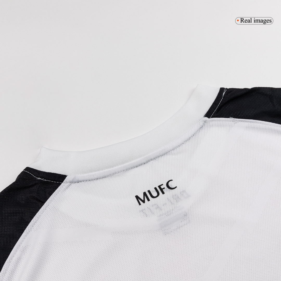 Retro 2010/11 Manchester United Away Soccer Jersey - Image 11
