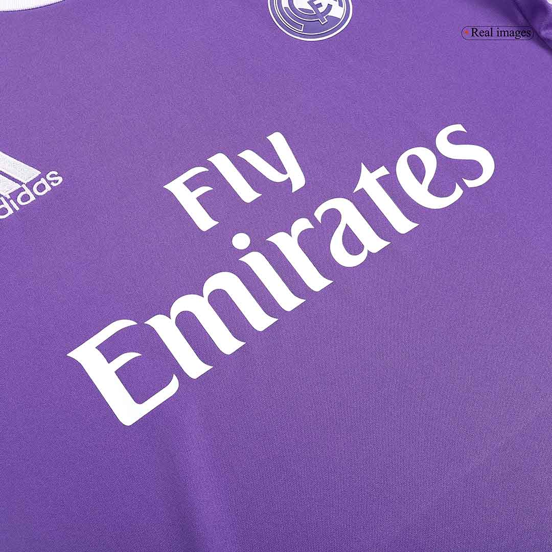 Retro RONALDO #7 2016/17 Real Madrid Away Soccer Jersey - Image 6