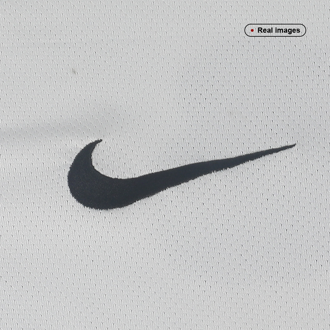 Retro NEYMAR JR #11 2012 Santos FC Home Soccer Jersey - Image 4