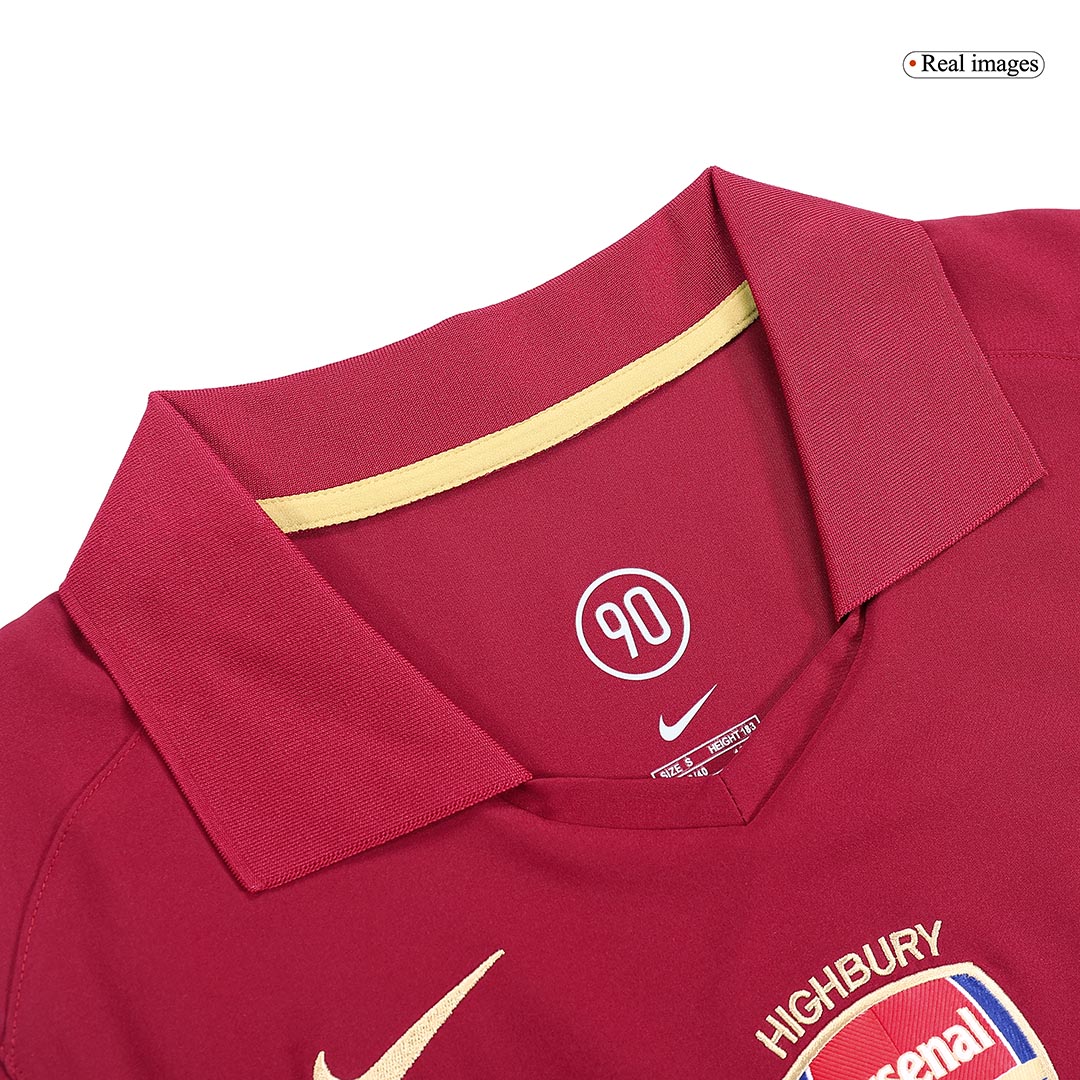 Retro BERGKAMP #10 2005/06 Arsenal Home Soccer Jersey - Image 2
