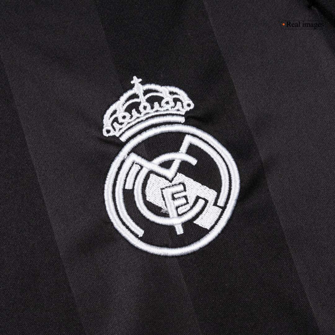 Real Madrid Goalkeeper Soccer Jersey 2025/26 - Image 6