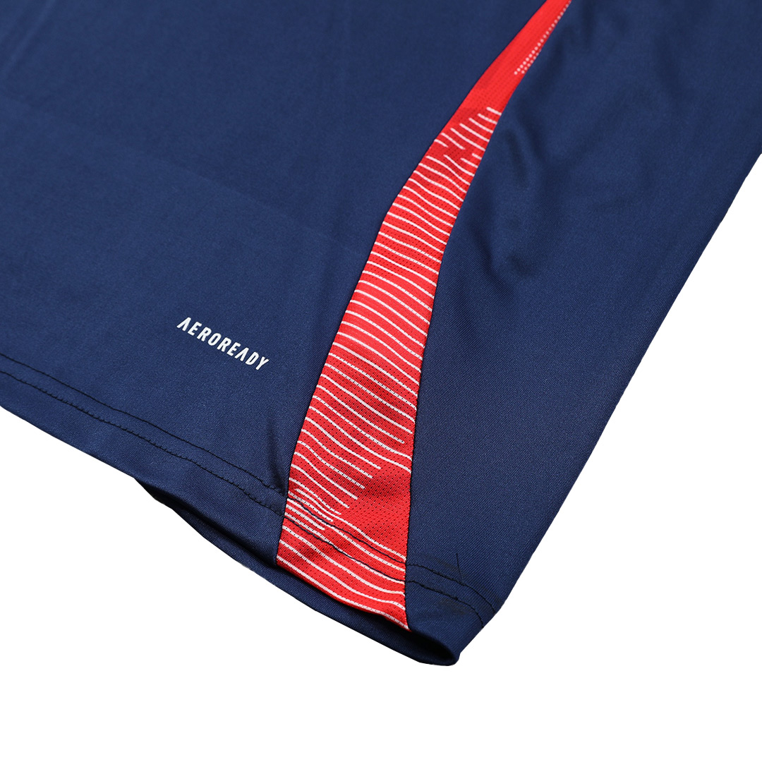 Manchester United Pre-Match Soccer Jersey 2024/25 - Image 7