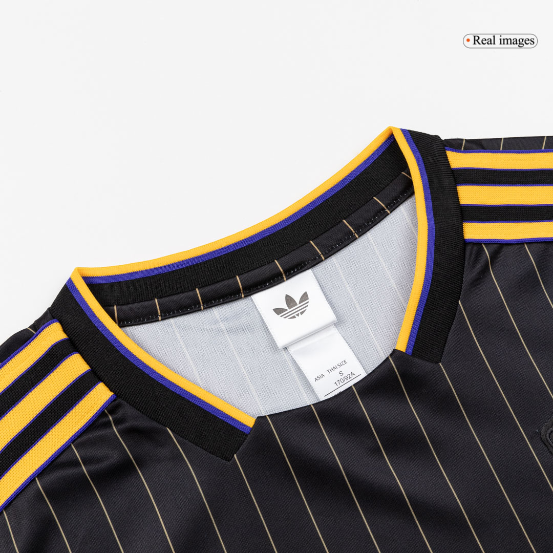 Manchester United Soccer Jersey 2025/26 - Image 3