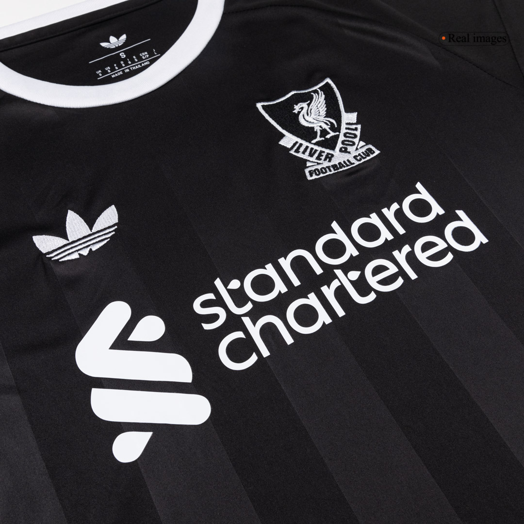 Liverpool Goalkeeper Soccer Jersey 2025/26 - Image 8