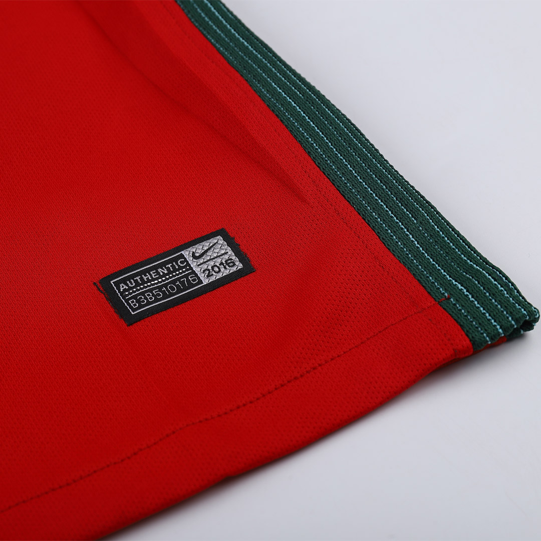 Retro 2016 Portugal Home Soccer Jersey - Image 4