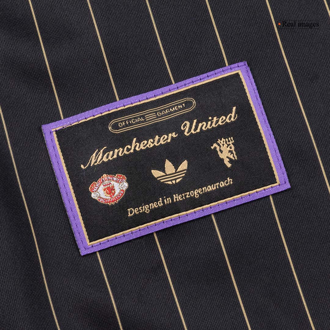 Manchester United Soccer Jersey 2025/26 - Image 6