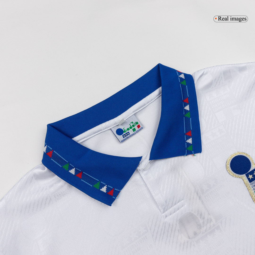 Retro 1994 Italy Home Soccer Jersey - Image 4