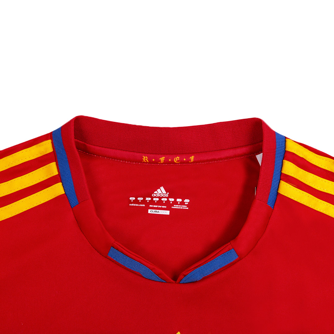 Retro A. INIESTA #6 2010 Spain Home Soccer Jersey - Image 2