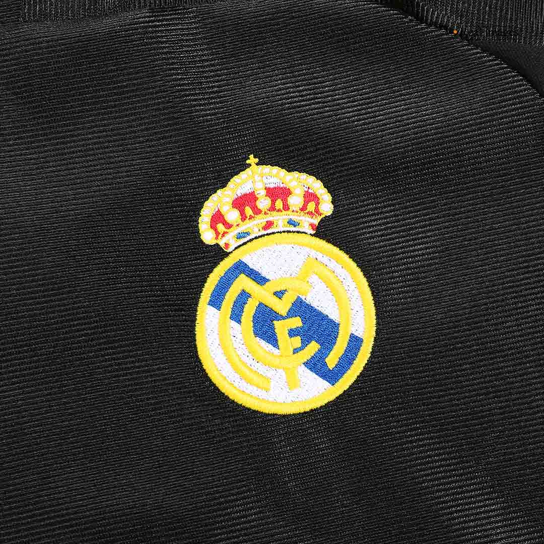 Retro 1999/00 Real Madrid Away Soccer Jersey - Image 5