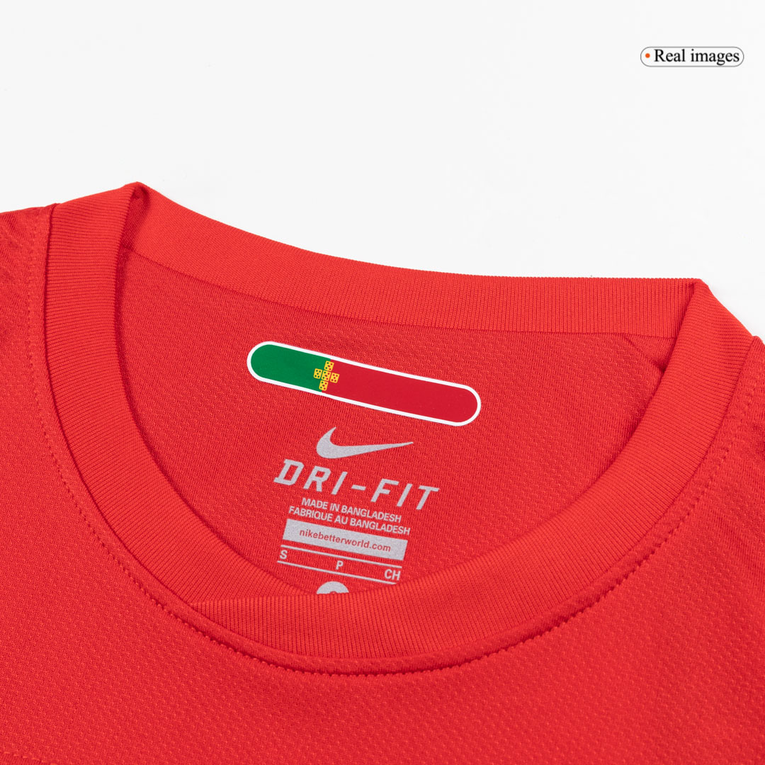 Retro 2010 Portugal Home Soccer Jersey - Image 4