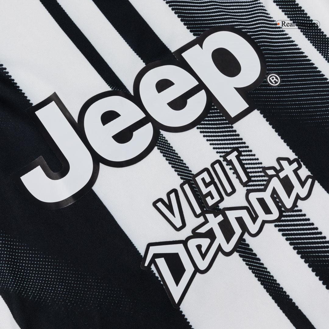 Juventus Home Long Sleeve Soccer Jersey 2025/26 - Image 6
