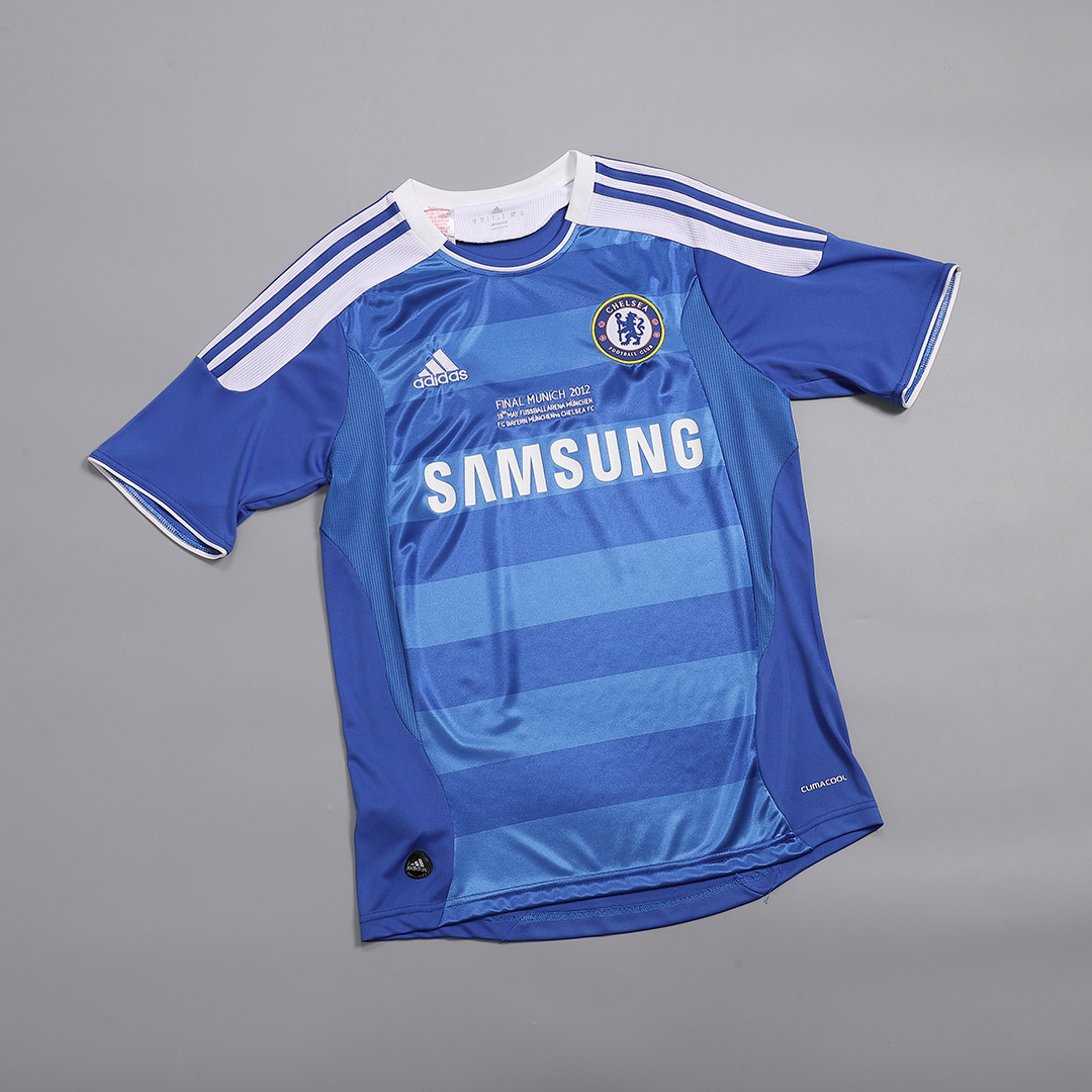 Retro 2011/12 Chelsea Home Soccer Jersey - Image 10