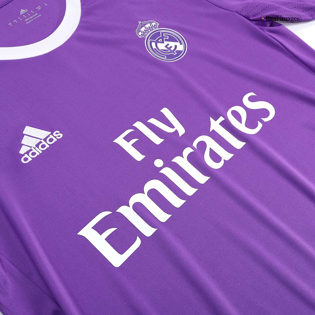 Retro 2016/17 Real Madrid Away Long Sleeve Soccer Jersey - Image 6